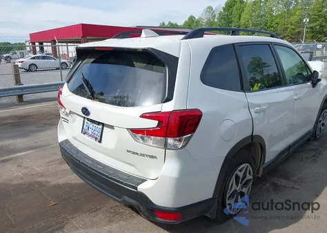 2020 Subaru Forester Premium z USA, uszkodzony, nr VIN JF2SKAJC8LH430965